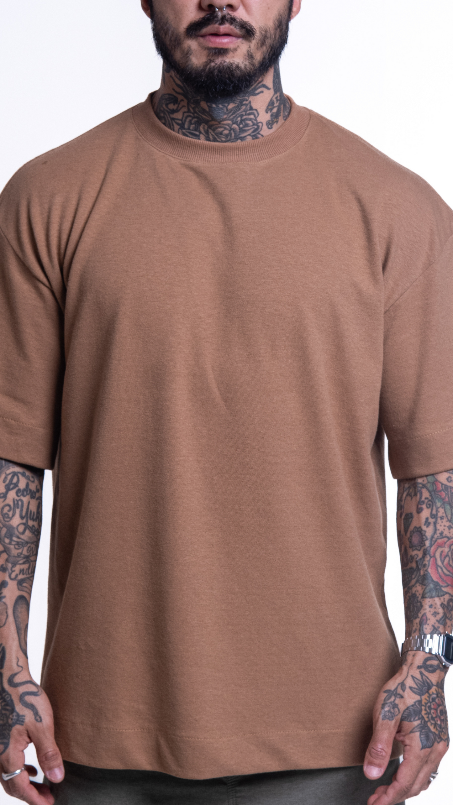 CAMISETA OVERSIZED CARAMEL