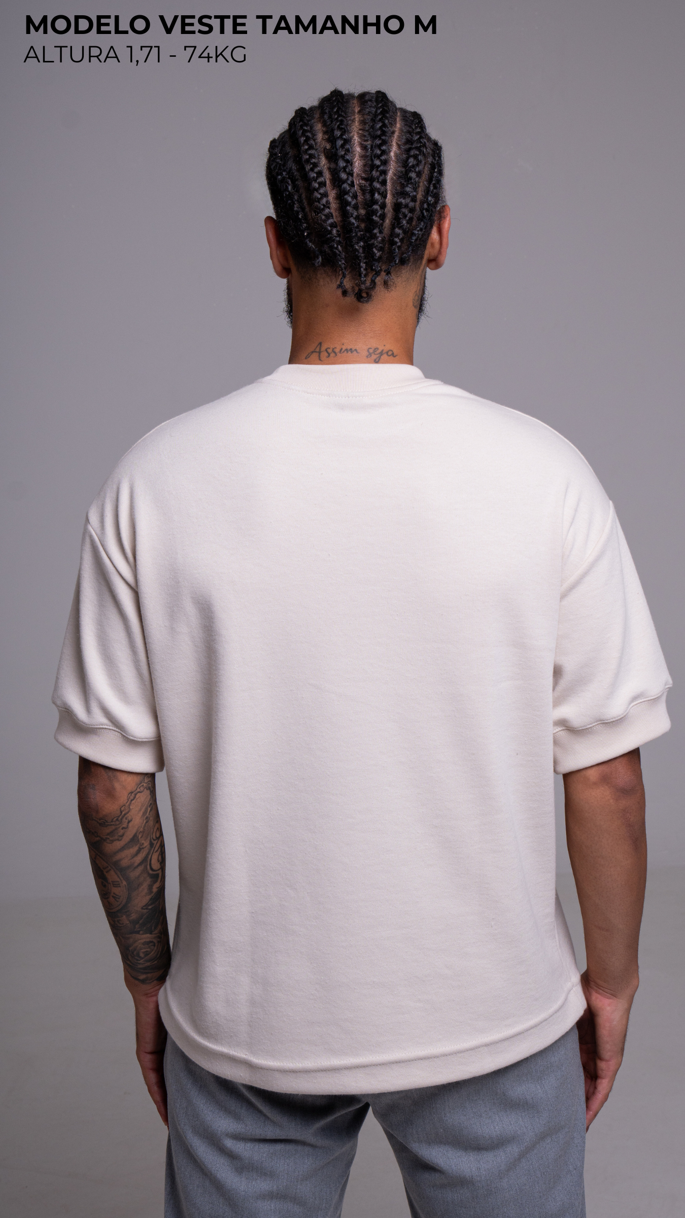 CAMISETA REGULAR FIT MANGA CURTA COR VANILLA
