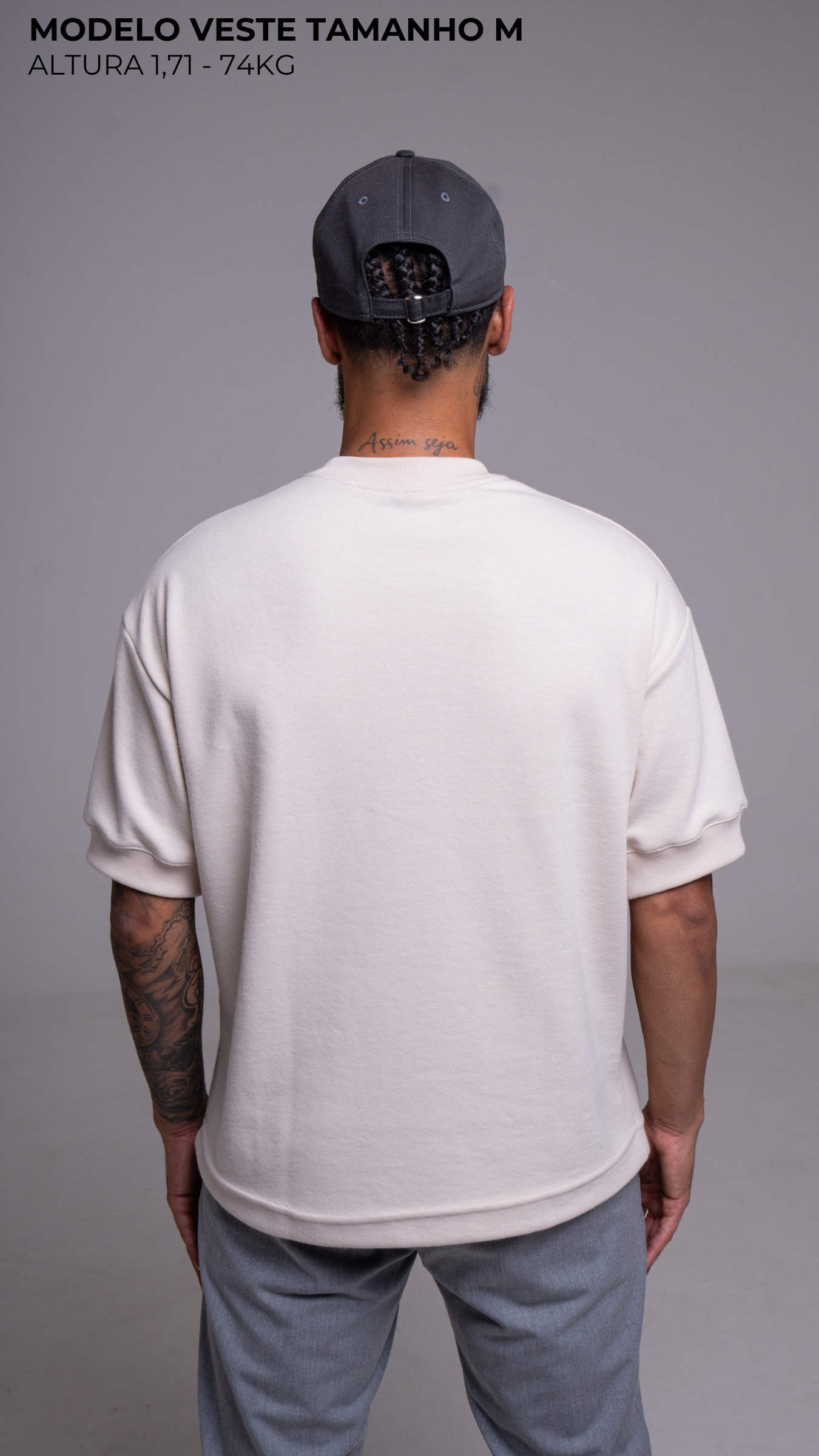 CAMISETA REGULAR FIT MANGA CURTA COR VANILLA