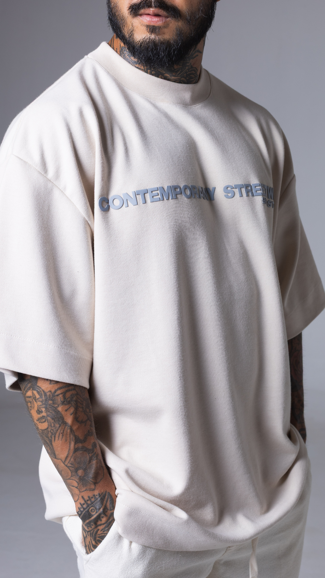 CAMISETA OVERSIZED MOLETOM STREETWEAR CONTEMPORANY VANILLA