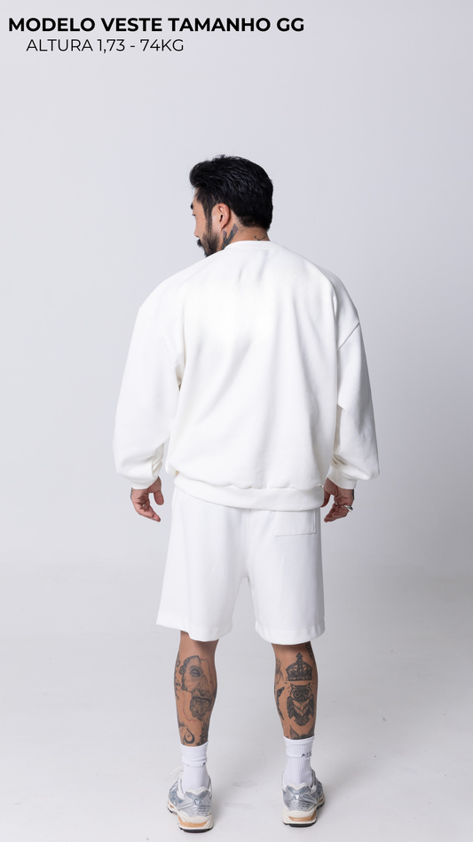CONJUNTO OFF WHITE BERMUDA E BLUSA DE MOLETOM