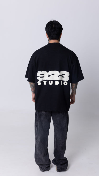 CAMISETA OVERSIZED PRETA 923 STUDIO
