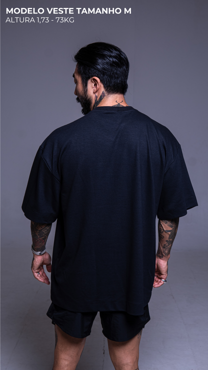 CAMISETA OVERSIZED PRETA URBAN CLOTHING