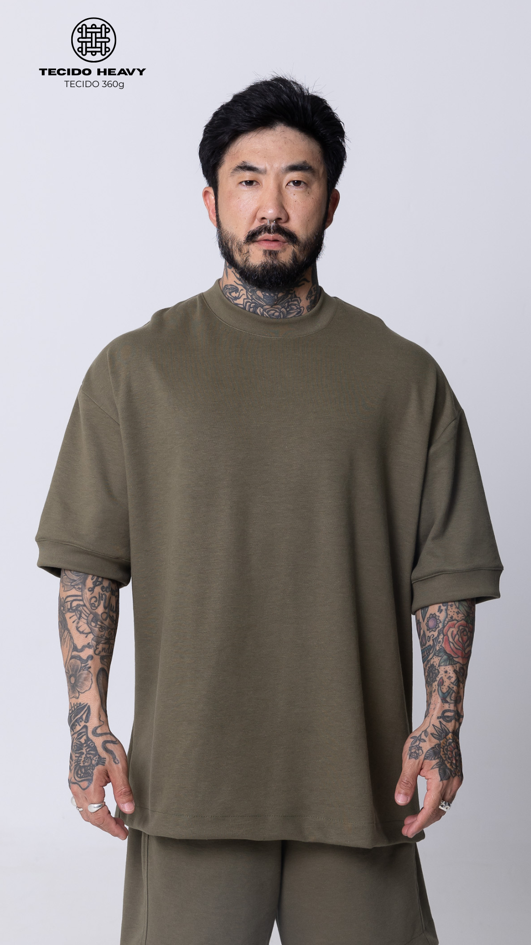 CAMISETA REGULAR FIT HEAVY VERDE AZEITONA