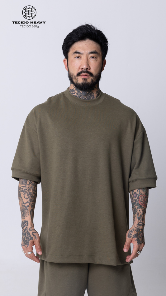 CAMISETA REGULAR FIT HEAVY VERDE AZEITONA