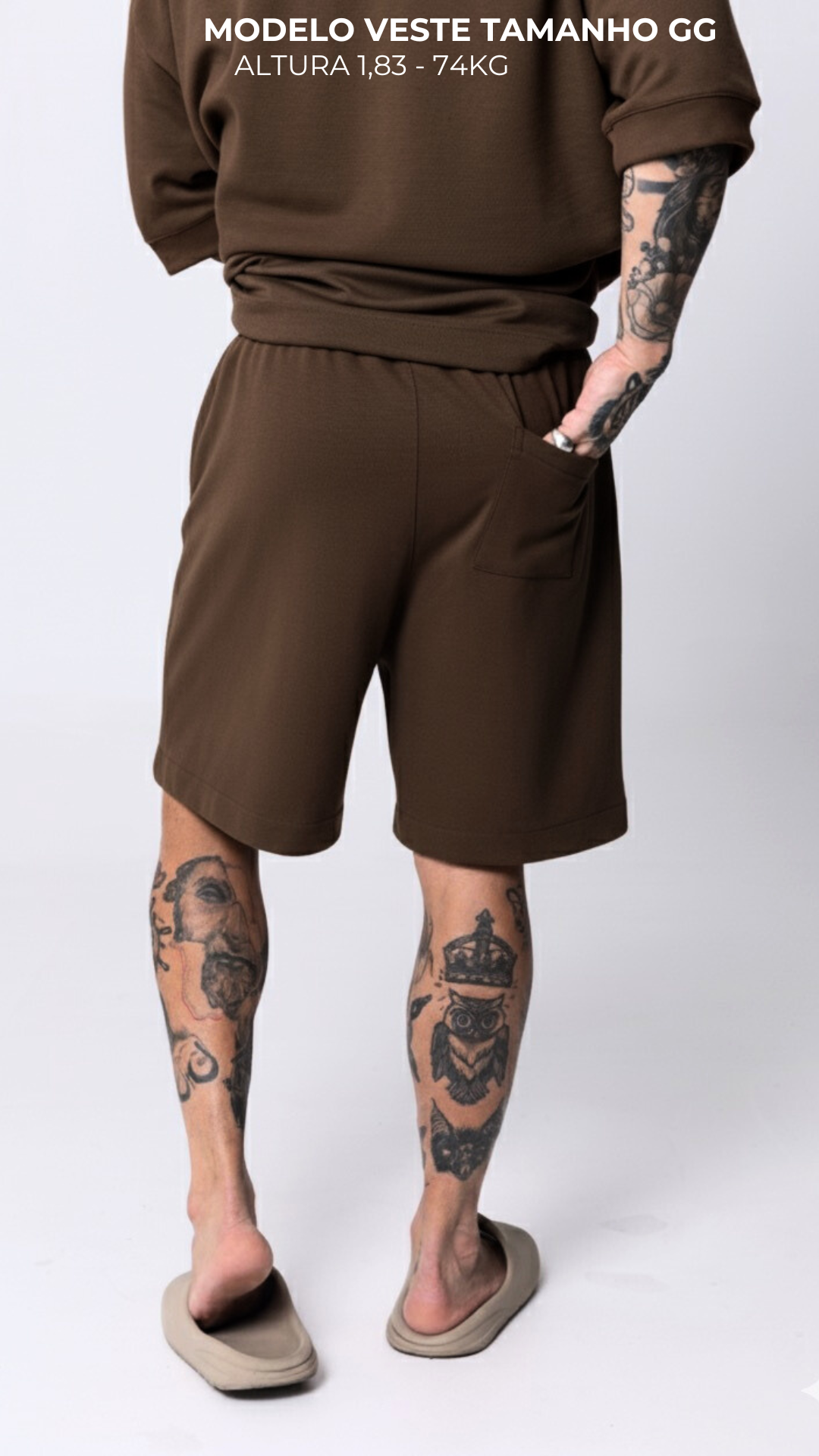 CAMISETA REGULAR FIT MARROM