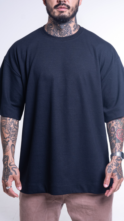 CAMISETA OVERSIZED PRETA