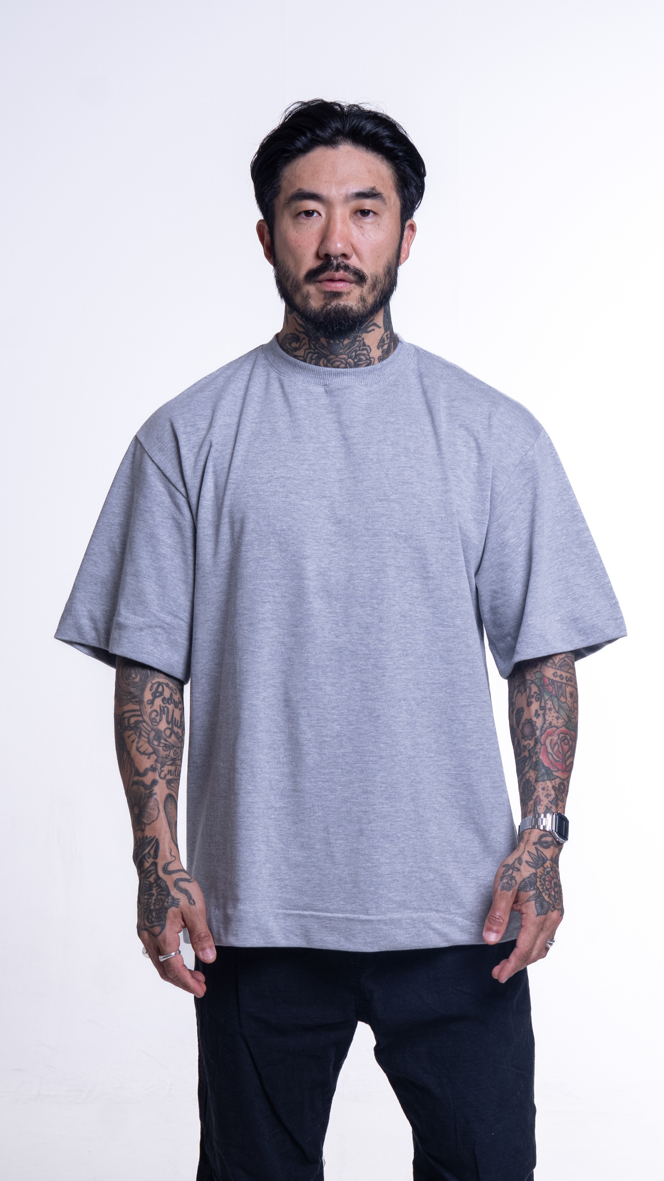 Camiseta Oversized cinza elefante