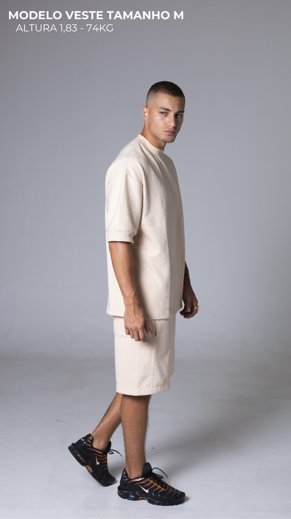 CAMISETA REGULAR FIT CREAM