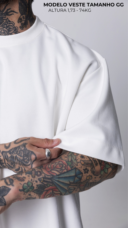 CAMISETA OVERSIZED OFF WHITE