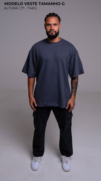 CAMISETA OVERSIZED CINZA ASFALTO
