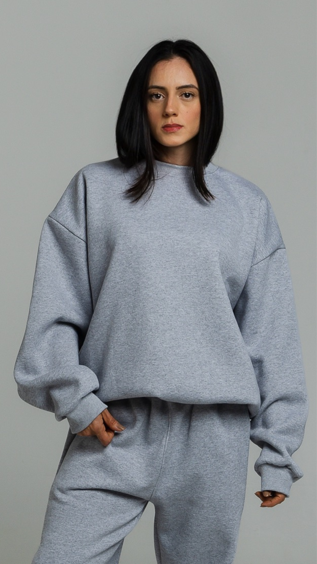BLUSA DE MOLETOM FEMININA CINZA SEM TOUCA