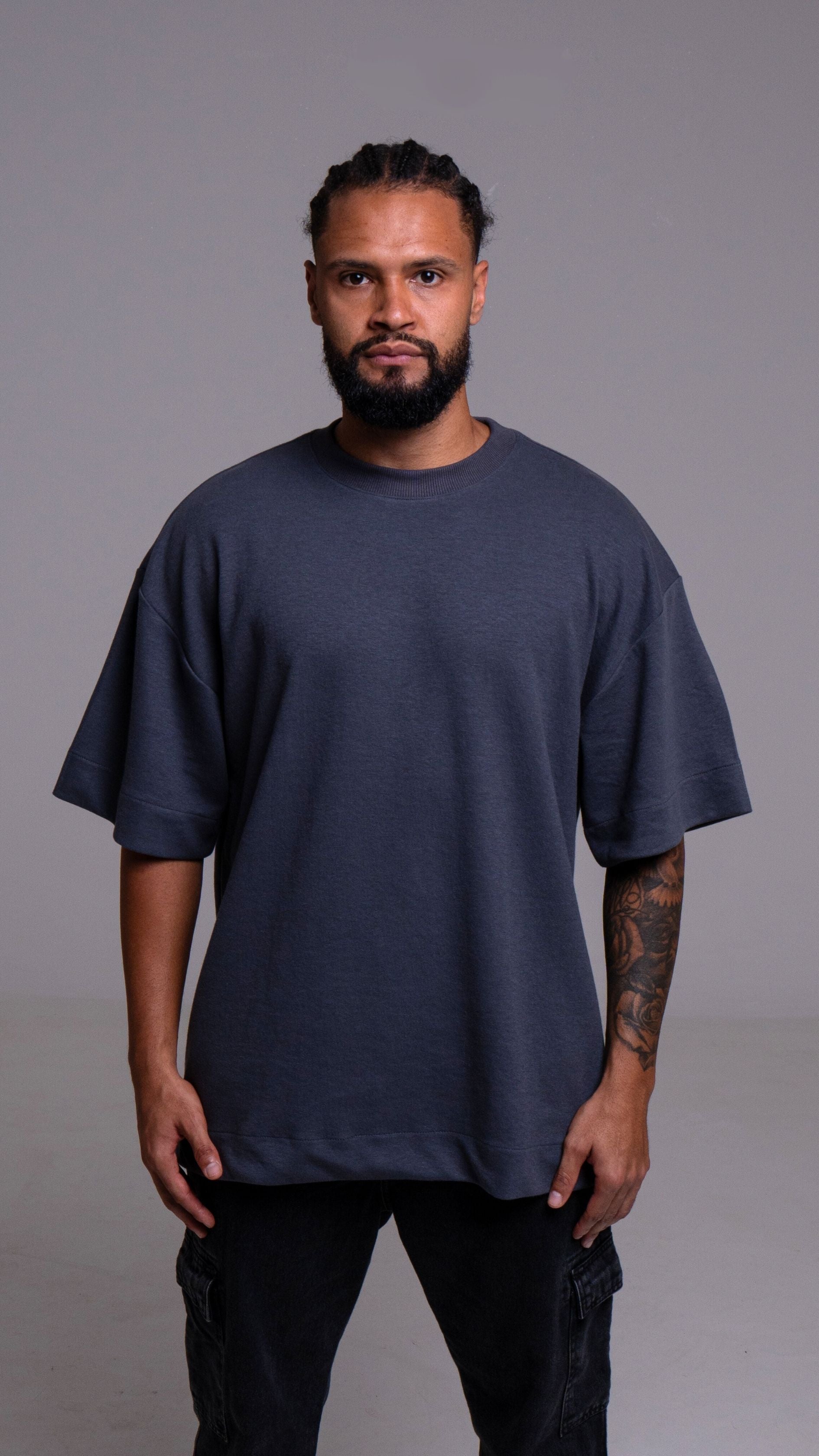 Camiseta Oversized Cinza Asfalto