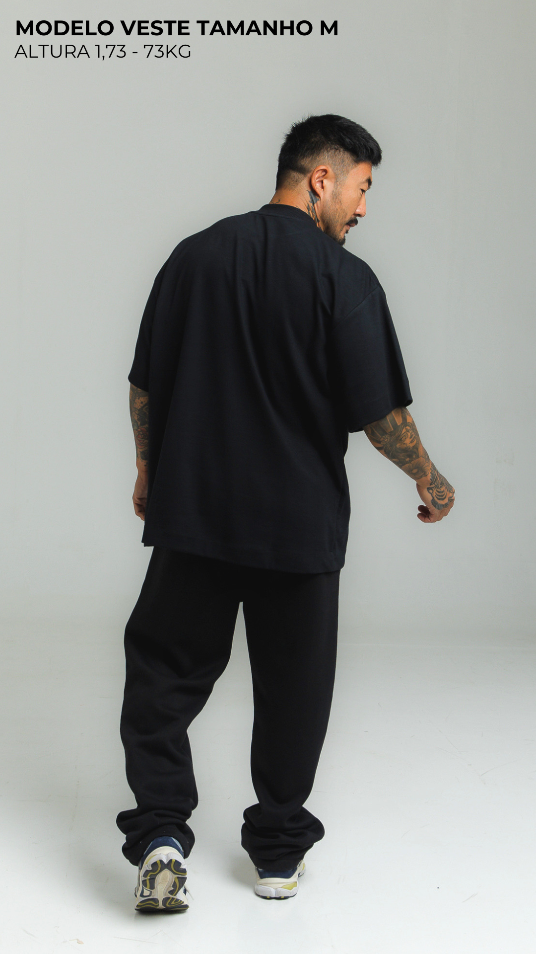 CONJUNTO CALÇA E CAMISETA OVERSIZED PRETO