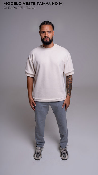 CAMISETA REGULAR FIT MANGA CURTA COR VANILLA