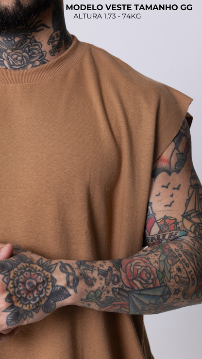 REGATA MACHÃO CARAMEL