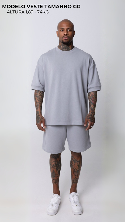 CAMISETA REGULAR FIT MOLETOM MANGA CURTA CINZA GELATO