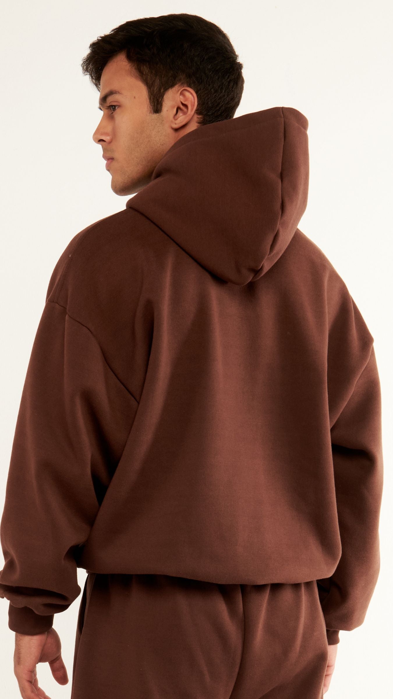 CONJUNTO DE MOLETOM UNISSEX MARROM