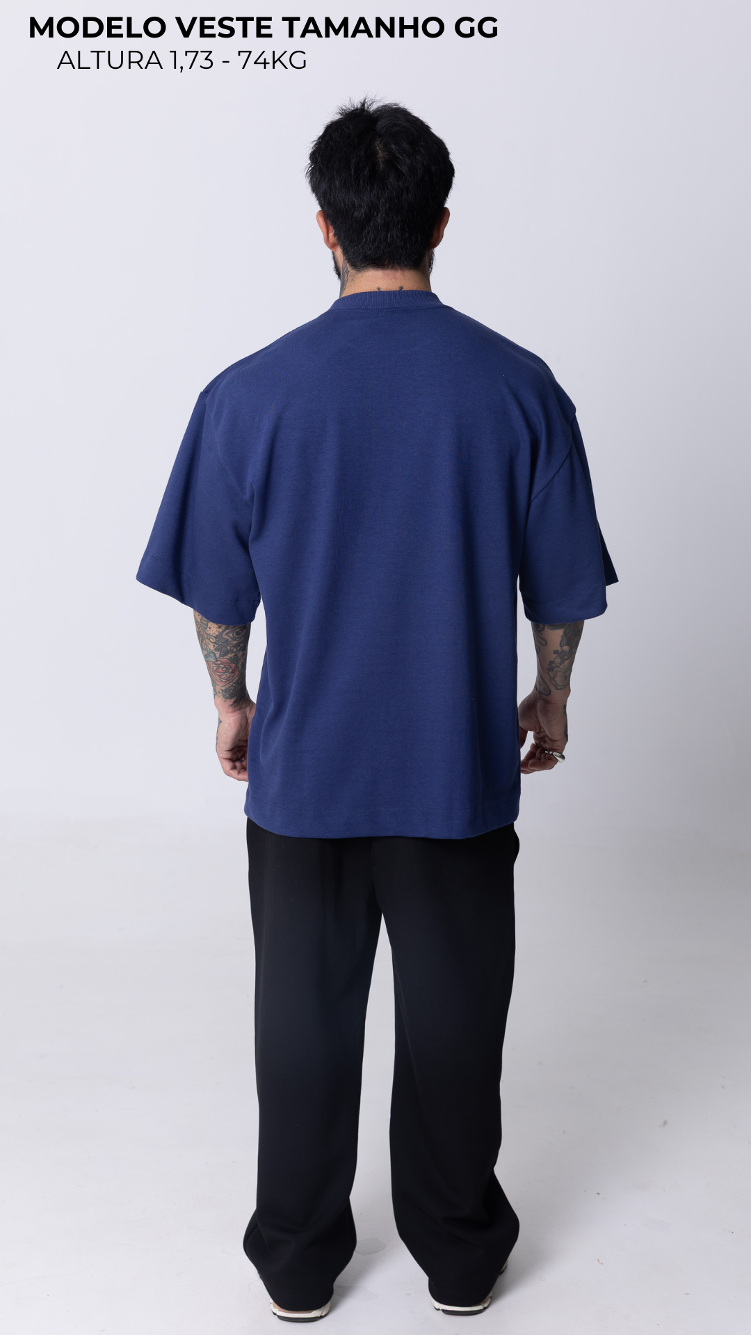 CAMISETA OVERSIZED AZUL MARINHO