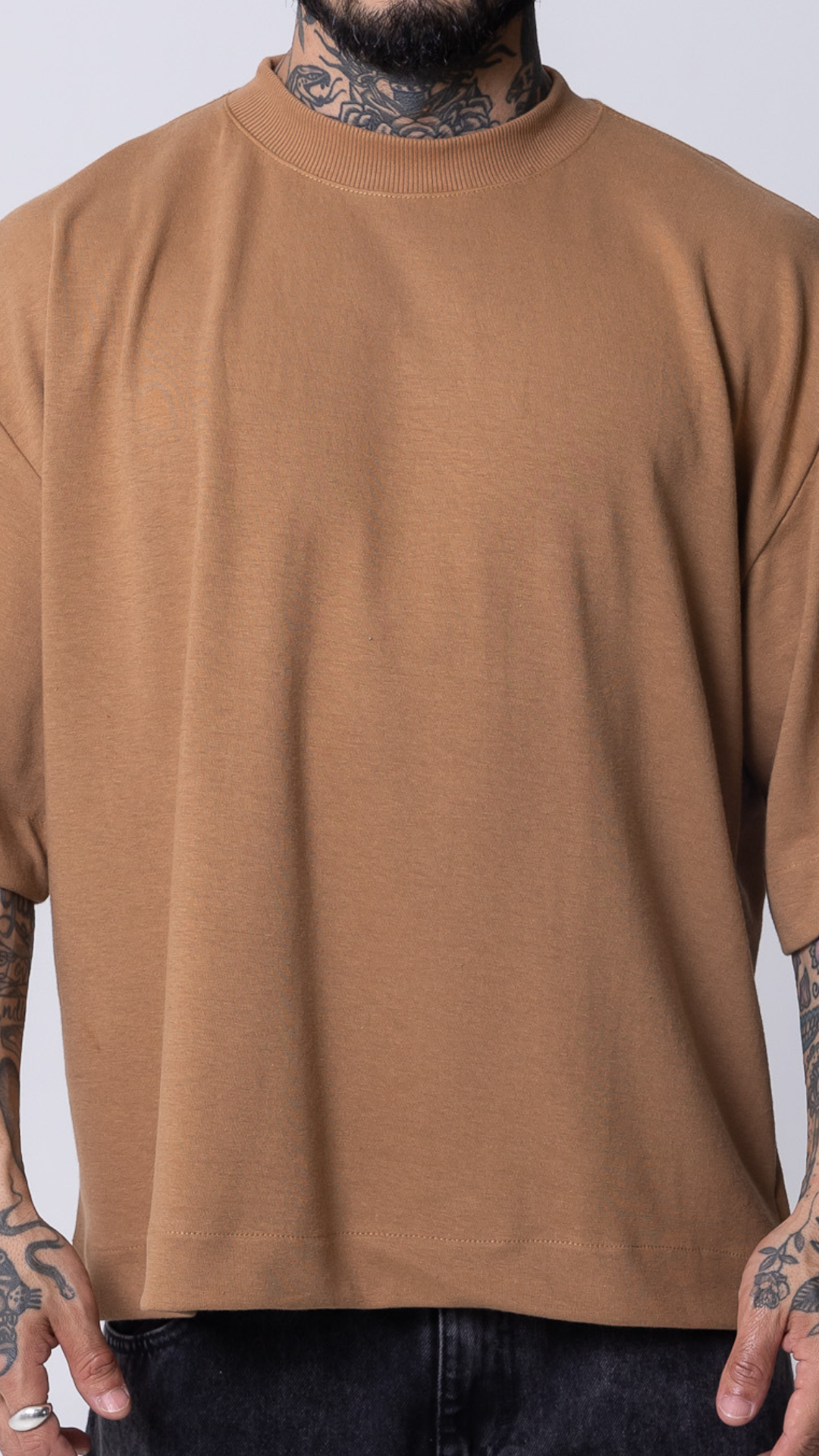 CAMISETA BOXY OVERSIZED CARAMEL