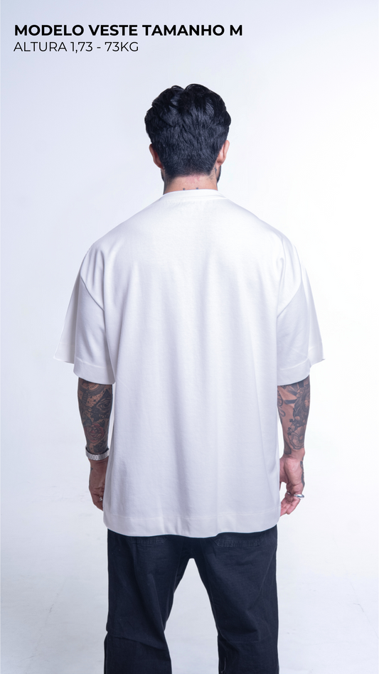 KIT 2 CAMISETAS OVERSIZED OFF E PRETA