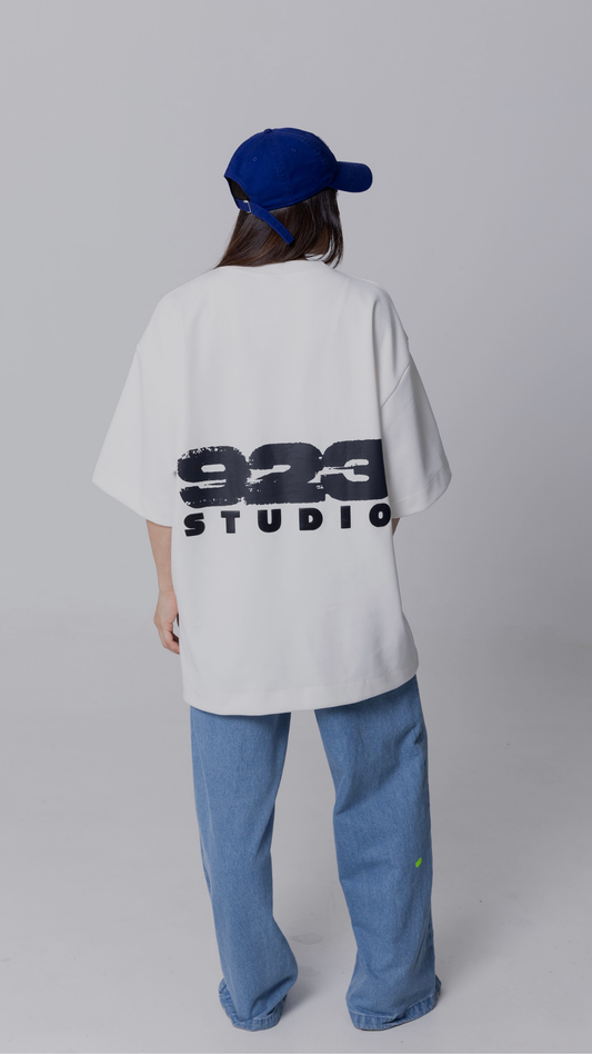 CAMISETA OVERSIZED MOLETOM OFF WHITE 923 STUDIO
