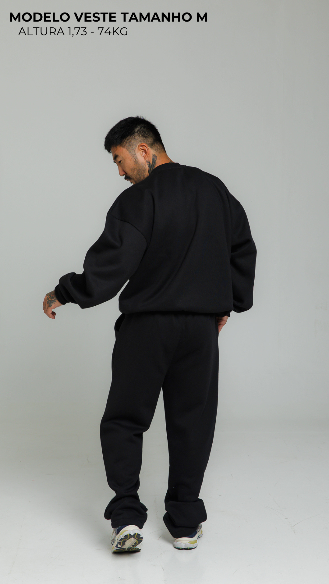 CALÇA DE MOLETOM PRETA