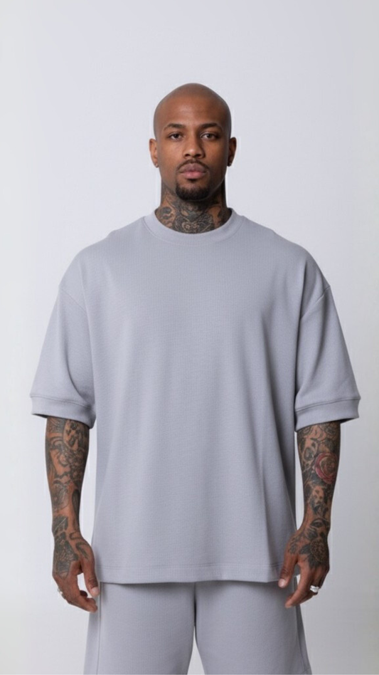 CAMISETA REGULAR FIT MOLETOM MANGA CURTA CINZA GELATO