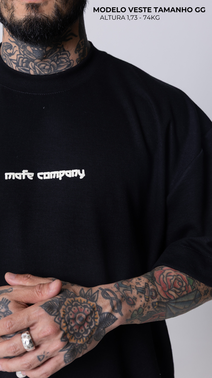 CAMISETA OVERSIZED PRETA 923 STUDIO