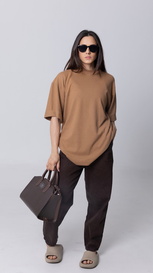 CAMISETA OVERSIZED CARAMEL