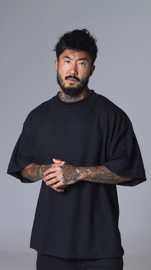 CAMISETA OVERSIZED PRETA