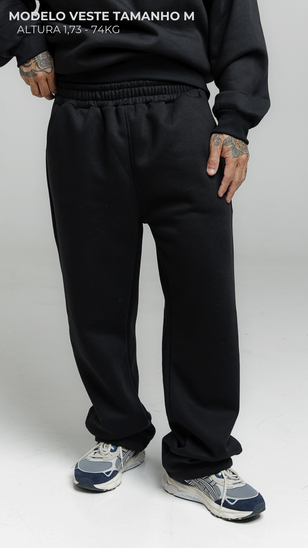 CALÇA DE MOLETOM PRETA