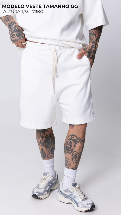 CONJUNTO OVERSIZED OFF WHITE LISO