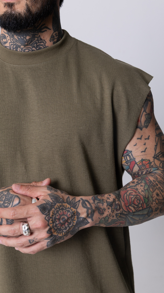 CONJUNTO REGATA MACHÃO VERDE AZEITONA LISO