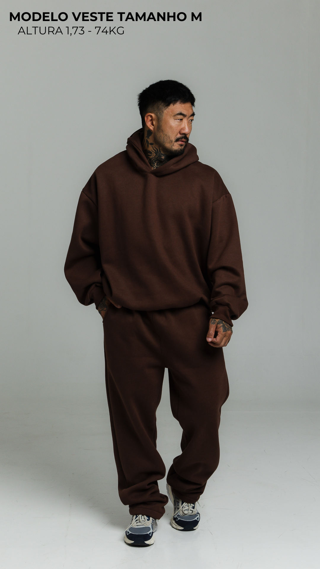 CALÇA DE MOLETOM MARROM