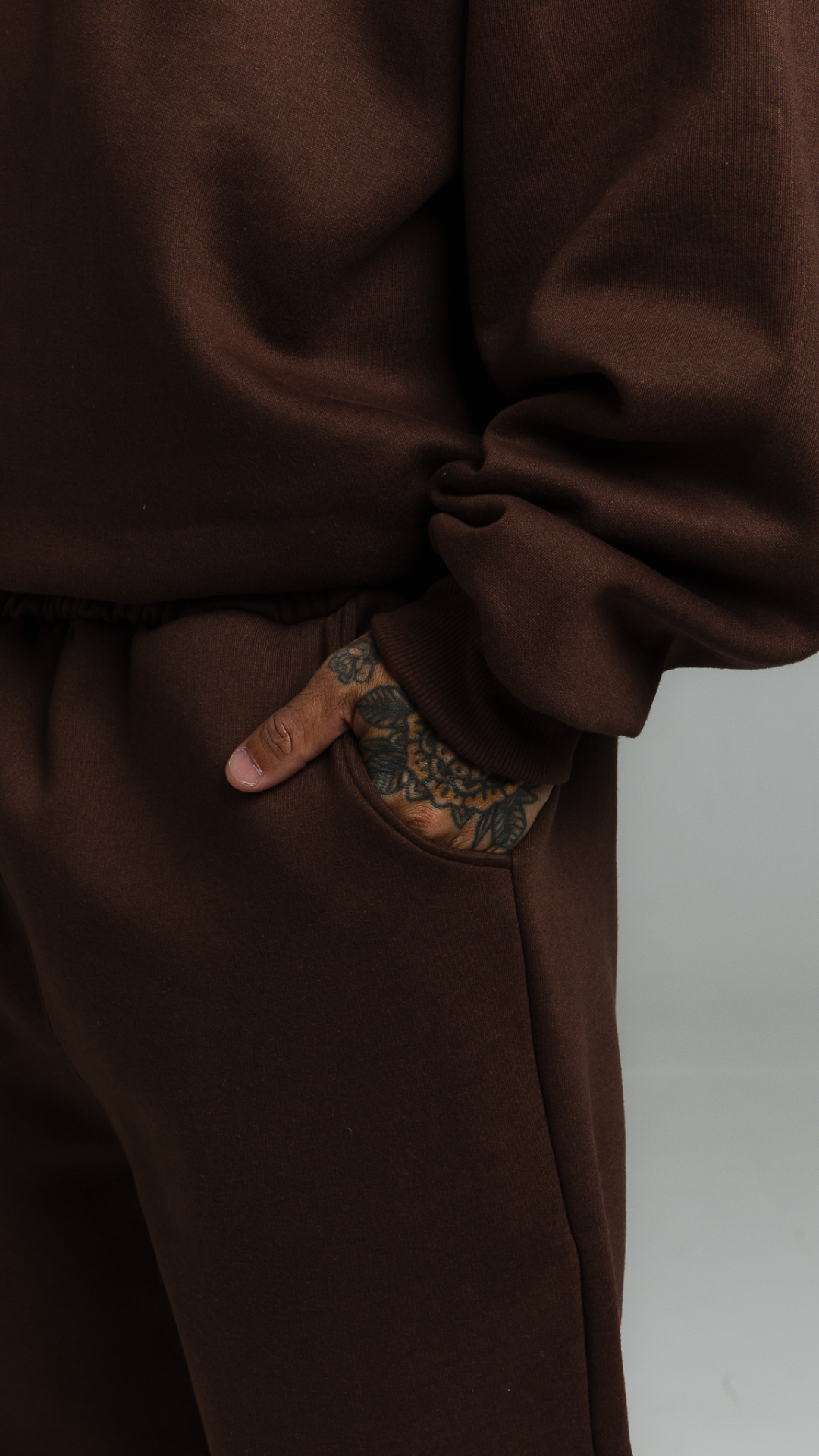 CALÇA DE MOLETOM MARROM