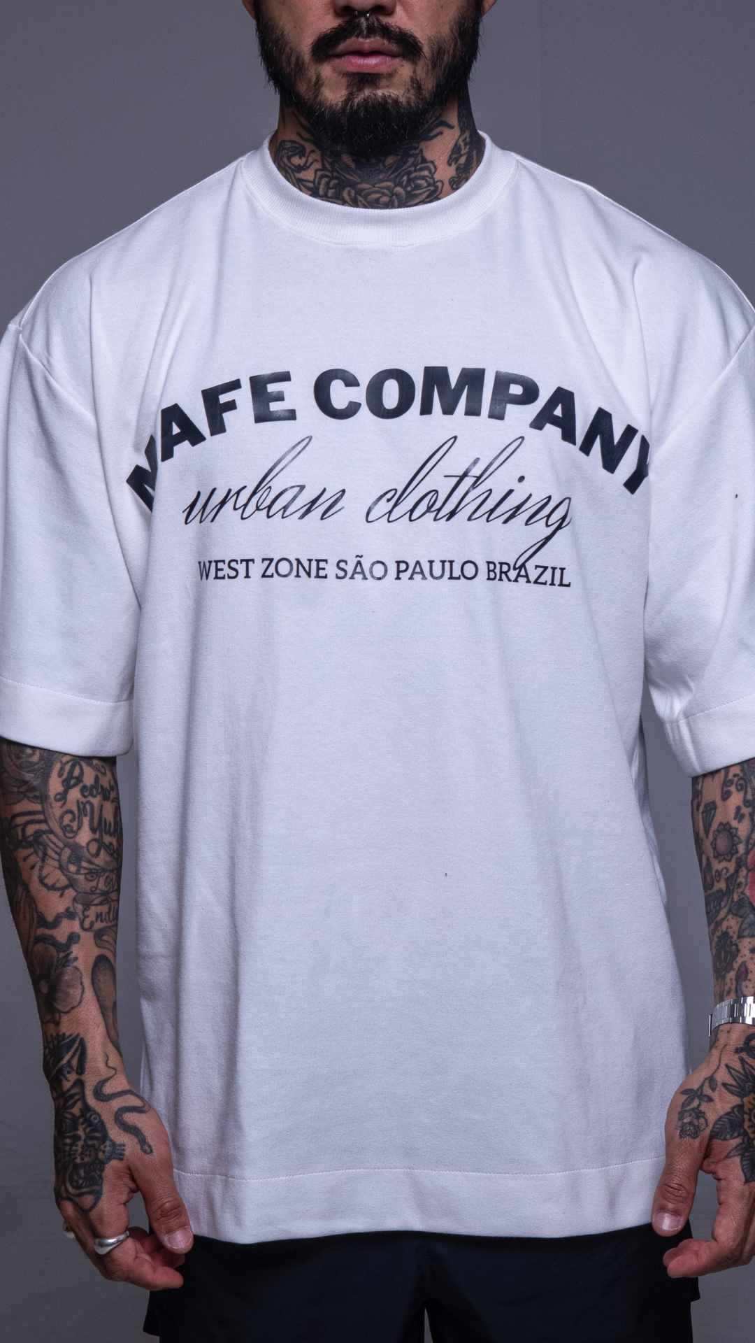 CAMISETA OVERSIZED OFF WHITE URBAN CLOTHING