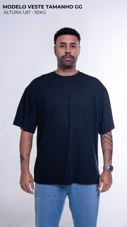 CAMISETA OVERSIZED PRETA